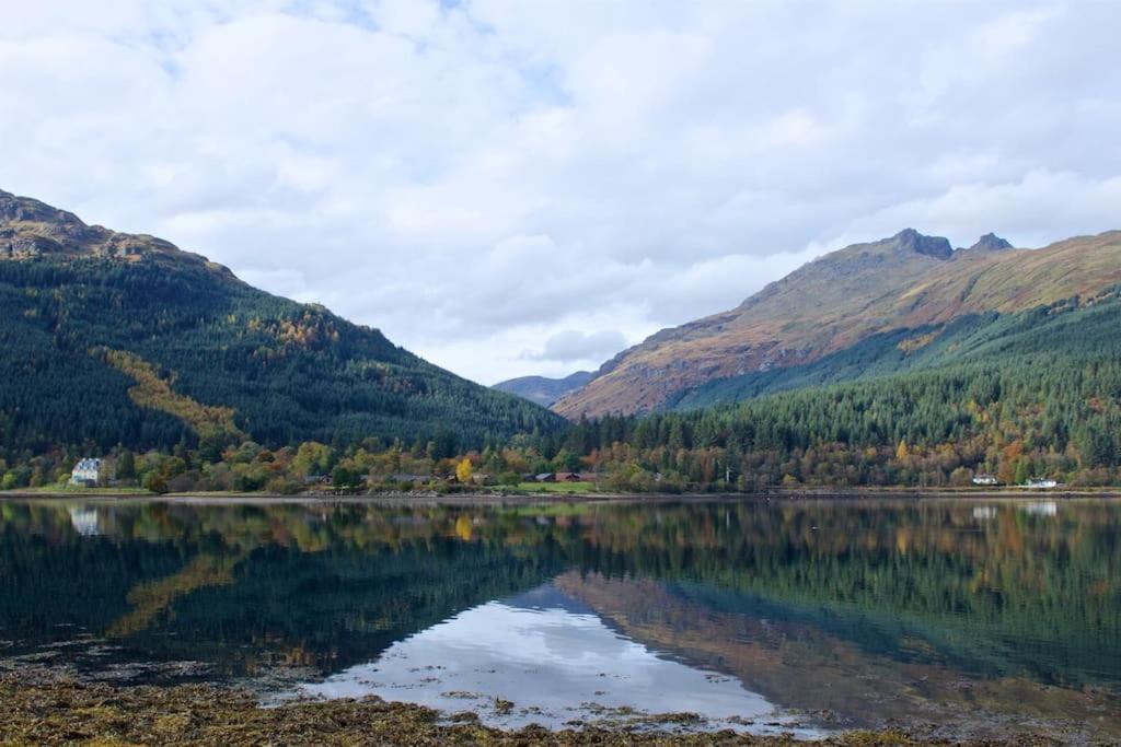Rossmay House - 4 Bedroom Scottish Villa With Waterfront / Mountain Views Arrochar Buitenkant foto